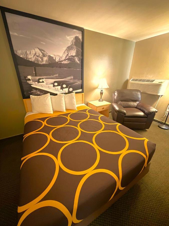 Fairbridge Inn & Suites Moscow - Pullman Exteriör bild
