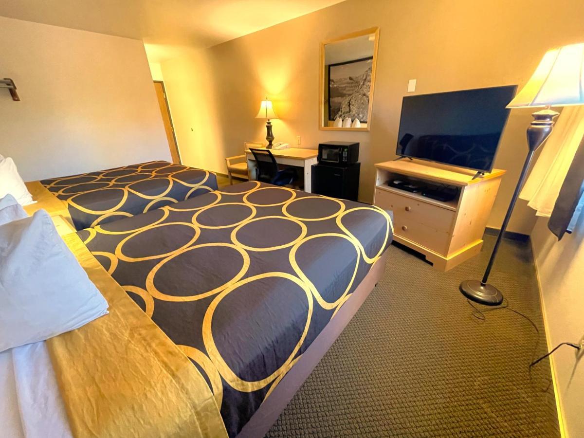 Fairbridge Inn & Suites Moscow - Pullman Exteriör bild