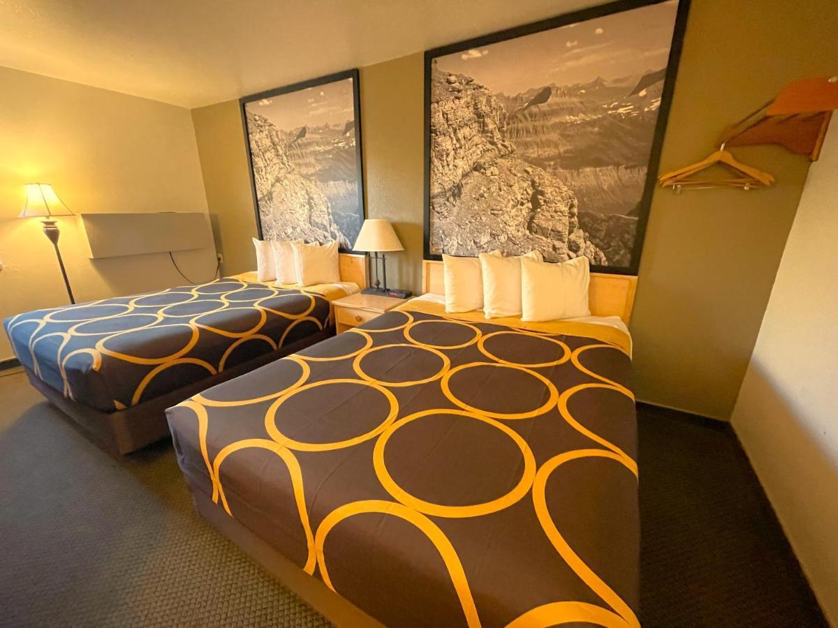 Fairbridge Inn & Suites Moscow - Pullman Exteriör bild